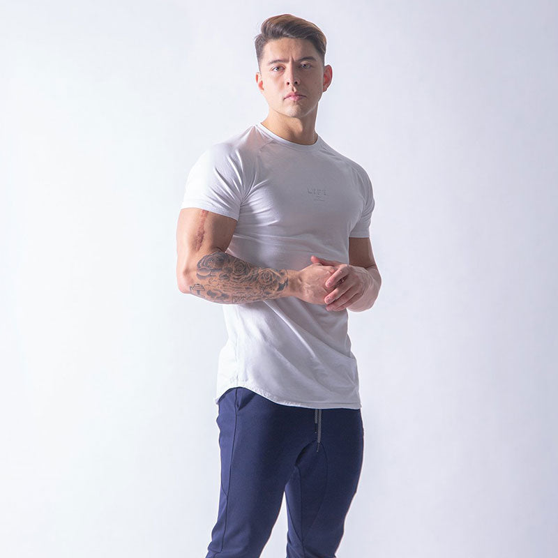 Wholesale M-3XL Men Round Neckline Short-sleeve Letter Print Slim Tee