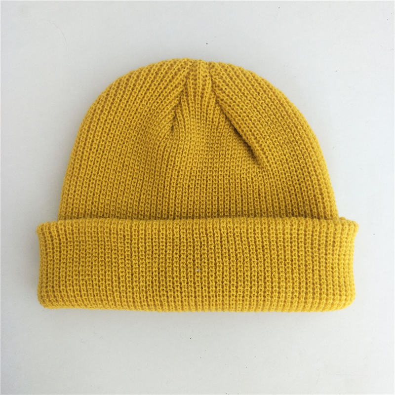 Wholesale Solid Color Knitted Men And Women Beanies