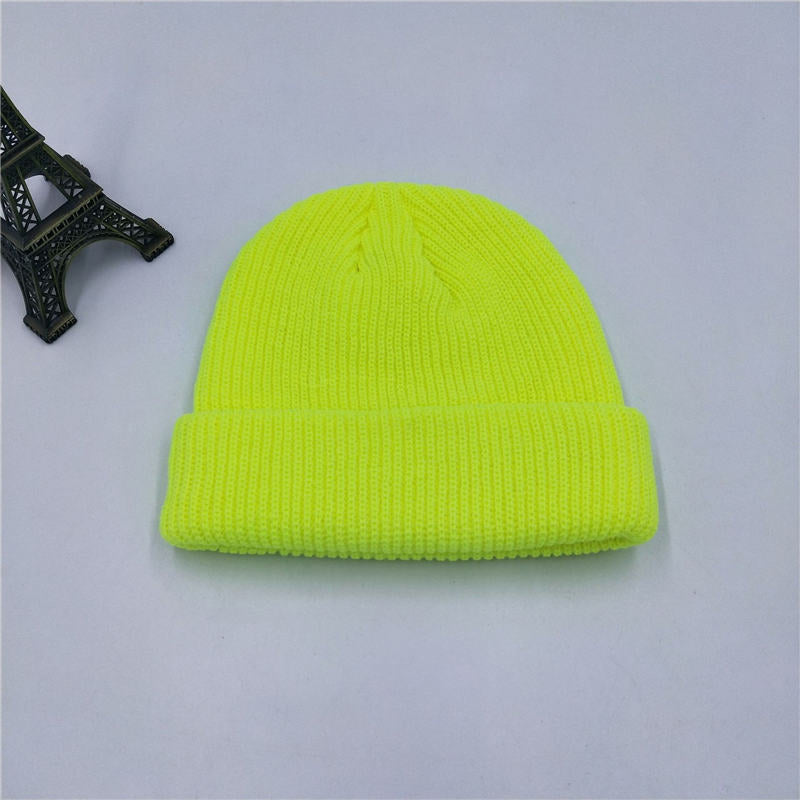 Wholesale Solid Color Knitted Men And Women Beanies