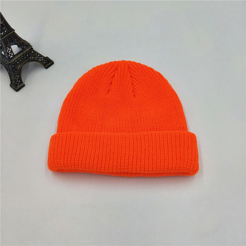 Wholesale Solid Color Knitted Men And Women Beanies