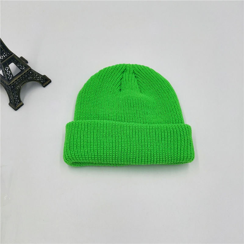 Wholesale Solid Color Knitted Men And Women Beanies