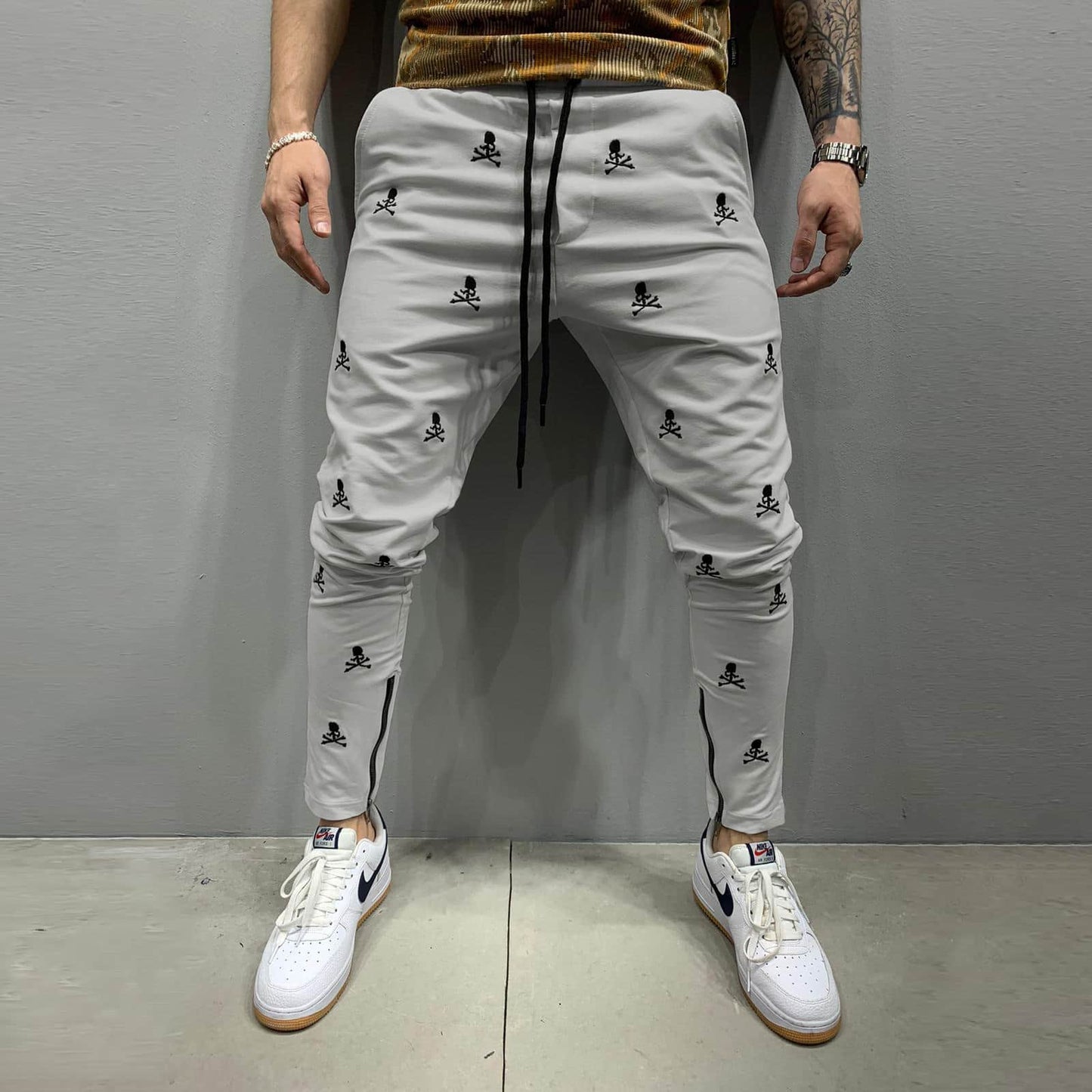 Wholesale Size:M-3XL Men Fashion Drawstring Waist Skull Print Pants