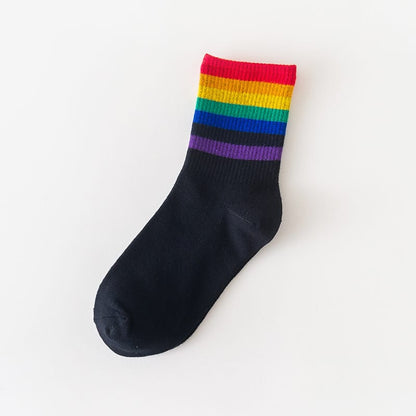 Wholesale Fashion Color Striped Breathable Cotton Socks