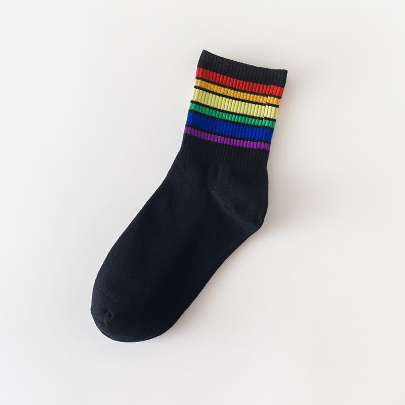 Wholesale Fashion Color Striped Breathable Cotton Socks