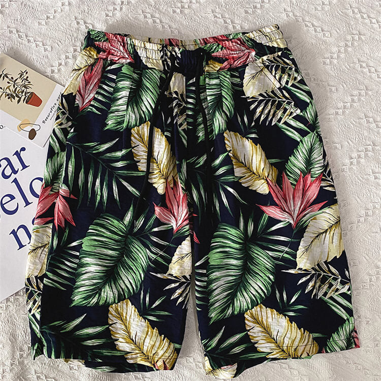 Wholesale M-5XL Men Fashion Leaf Printed Loose Beach Shorts