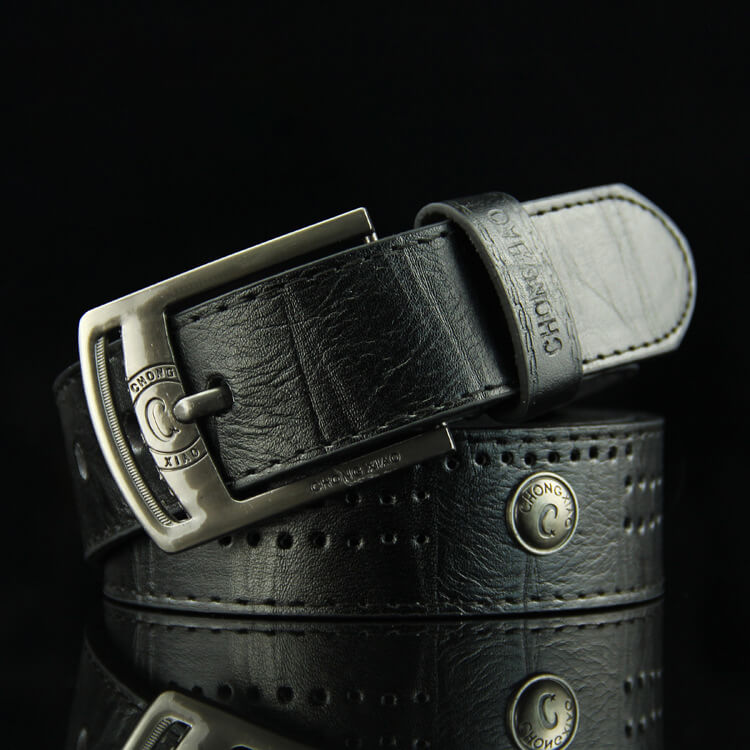 Wholesale Men Retro Rivet Decorative Buckle Design Belt