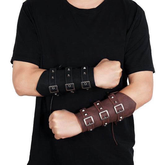 Wholesale Men Exaggerated Solid Color Rivet Buckle Design PU Arm Guard