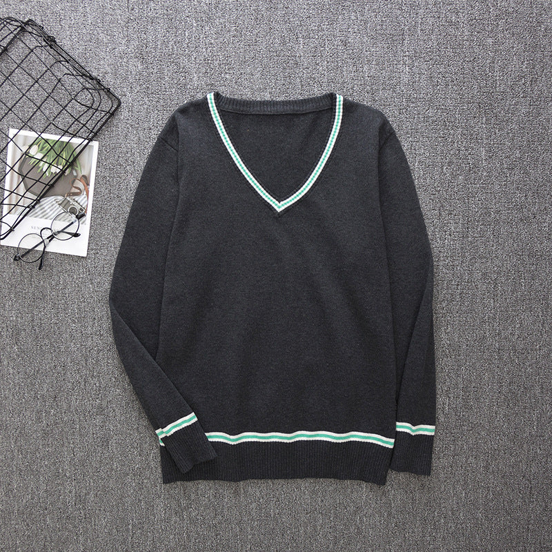 Wholesale Simple Neutral V-Neck Long-Sleeve Knitted Sweater